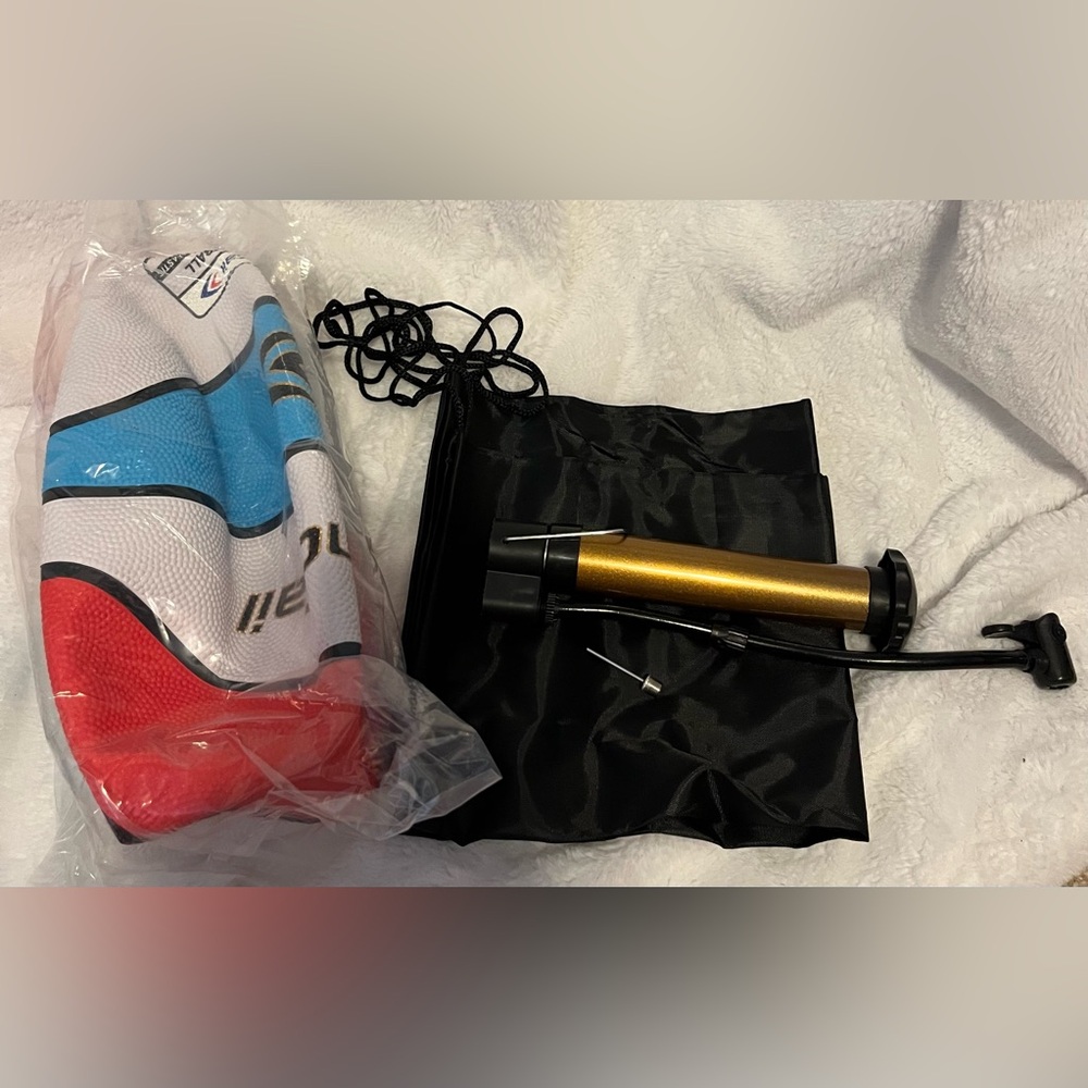 Basketball Longsail Adults Size 7 29.5” Pump & Bag New